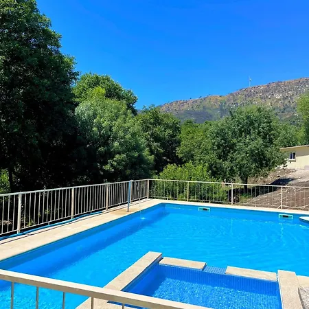 Çiftlik konaklama Quinta Do Moinho Turismo E Natureza Aldeia Vicosa